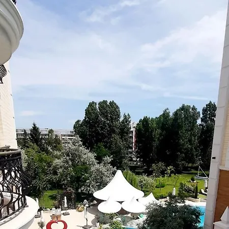 Апартамент апартамент Harmony Suites-2 Bedroom Слънчев бряг